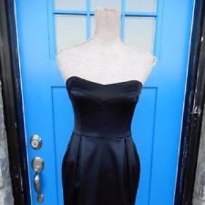 David Meister size 2 strapless dress